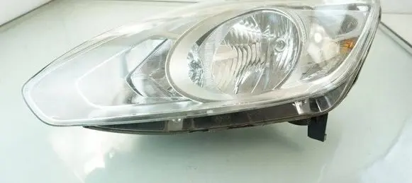 Ford Grand C-MAX Headlight/headlamp