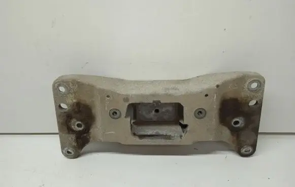 BMW 5 F10 F11 Engine mounting bracket 19664510