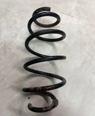 Volkswagen Touran I Front coil spring 