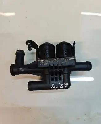 BMW 5 GT F07 Coolant heater control valve 9119164 091116