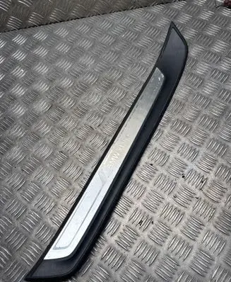 BMW X1 E84 Front sill trim cover 7318567