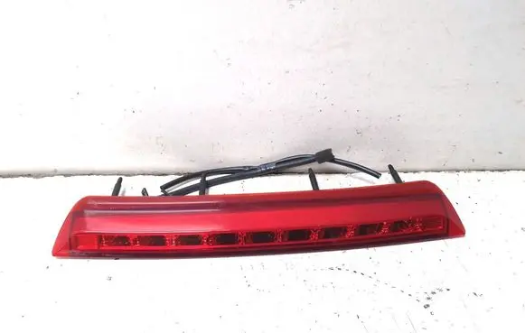 Hyundai Kona I Third/center stoplight 92700J9