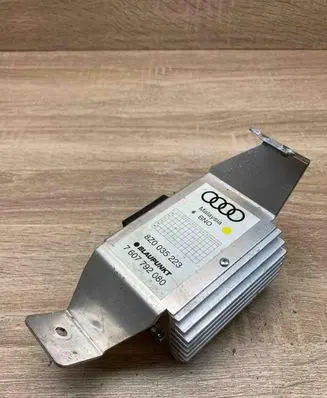 Seat Ibiza IV (6J,6P) Sound amplifier 8Z0035223 7607792080