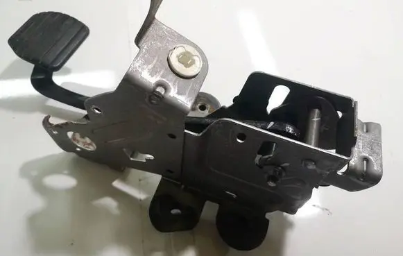 Renault Fluence Brake pedal 