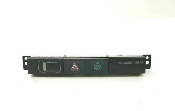 Mitsubishi Outlander Hazard light switch 138002B409 C68233
