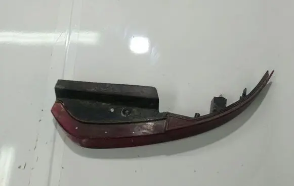 Subaru B9 Tribeca Rear tail light reflector VC02034 VC02-034
