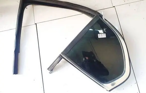 Skoda Superb B6 (3T) Rear side window DOT618M391AS2