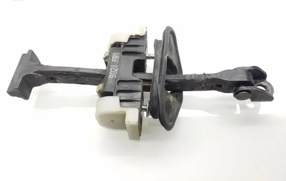 Opel Insignia A Front door check strap stopper 13229021