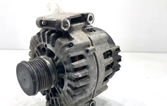 Mercedes-Benz C W205 Generator/alternator A0009068706