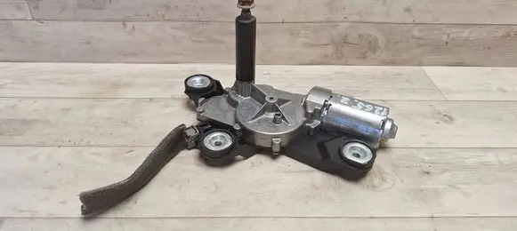 Volvo V50 Rear window wiper motor 30763683 0390201823