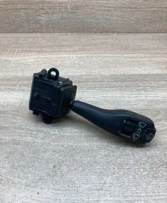 BMW 5 E39 Wiper control stalk 8375408 01204030