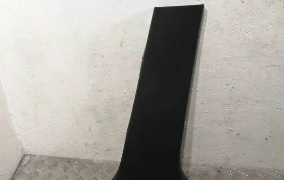 Toyota Avensis T250 (B) pillar trim (bottom) 6241305030B0 6241305030