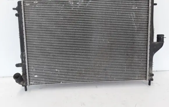 Dacia Sandero Coolant radiator 214100598R