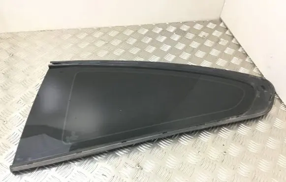 BMW 6 F12 F13 Rear side window 7219889 7199949