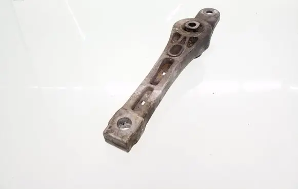 Volkswagen PASSAT B6 Engine mounting bracket 3C0199855A