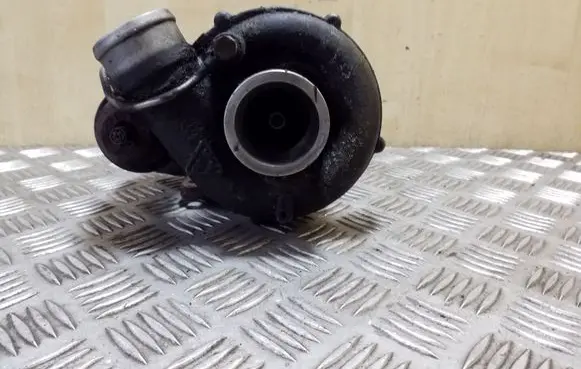 Audi A6 S6 C4 4A Turbo 046145703G
