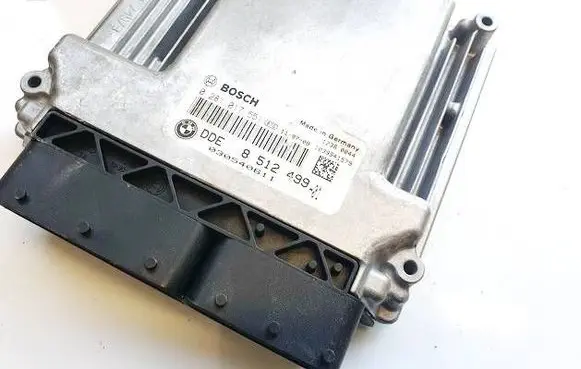 BMW 3 E90 E91 Engine control unit/module 0281017551 dee8512499-01