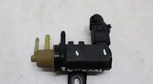 Volkswagen Touran I Fuel tank valve 1K0906627A
