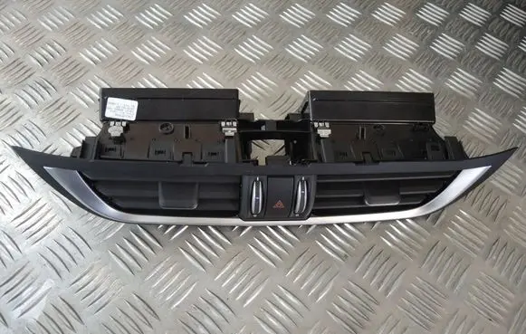 Alfa Romeo Stelvio Dash center air vent grill 1561257890
