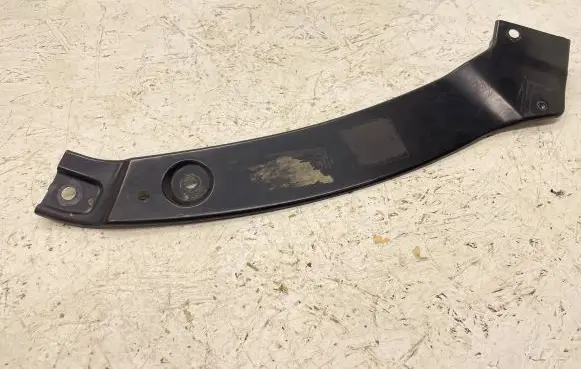 Volkswagen Tiguan Radiator support slam panel bracket 5N0806930A
