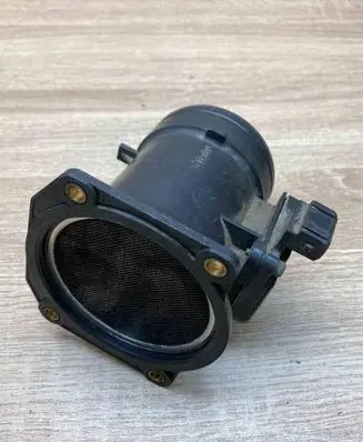 Volkswagen PASSAT B5 Mass air flow meter 058133471 AFH6010B