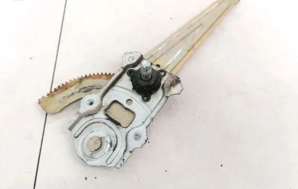 Toyota Yaris Sliding door window regulator with motor