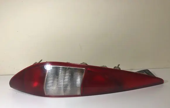Ford Mondeo Mk III Rear/tail lights 1S7113405C