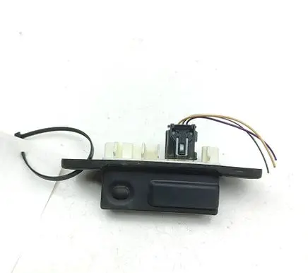 Toyota Yaris Cross Tailgate/boot open switch button 8484047040