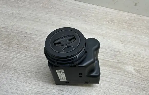 Porsche Cayenne (92A) Ignition lock 7PP905865D 7PP905865E