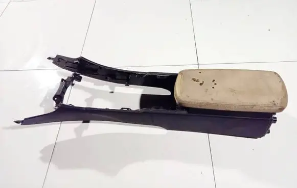 Lexus IS 220D-250-350 Armrest 5398553010 53985-53010