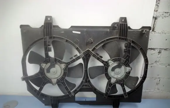 Nissan X-Trail T30 Fan set 