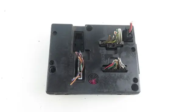 Renault Scenic I Central body control module S108502710E 8200033521B