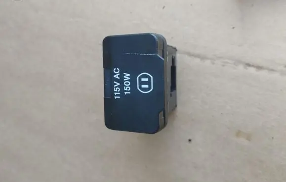 Chrysler Town & Country V Other switches/knobs/shifts 05082095AB