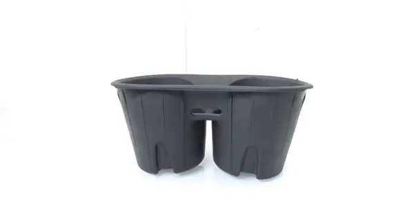 Cup holder front