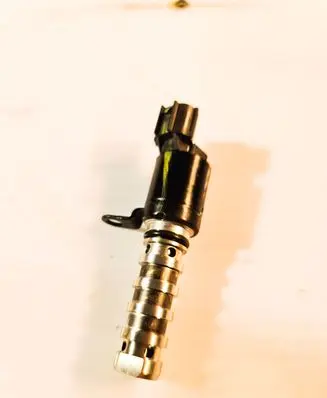 Hyundai Tucson TL Camshaft vanos timing valve 52B7000230