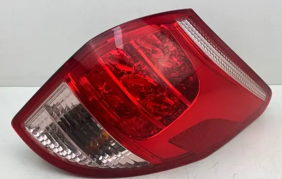 Toyota RAV 4 (XA30) Rear/tail lights