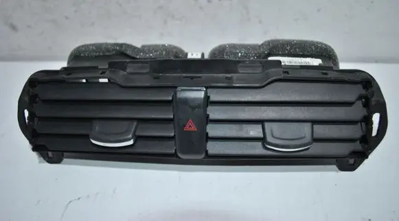 Ford Mondeo MK V Dash center air vent grill DS7319K617AUW