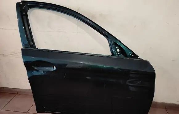 BMW M5 F90 Front door 2068886