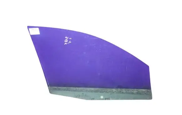 Ford Fiesta Front door window glass four-door 