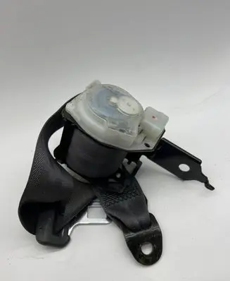 Mitsubishi Galant Rear seatbelt AD0707869