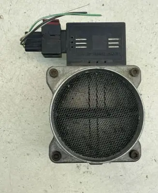 Saab 9-5 Mass air flow meter 55557008 71230087561