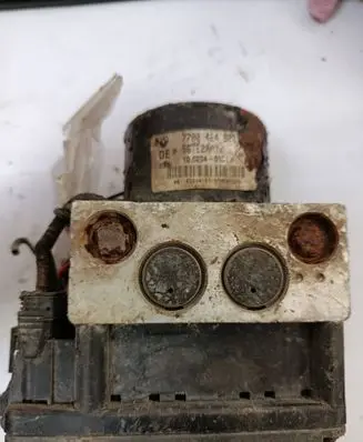 Renault Laguna I ABS Pump 10020401014 7700424520 56TH2AAY2