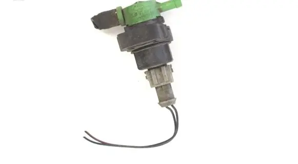 Mercedes-Benz C W204 Turbo solenoid valve 0004708793
