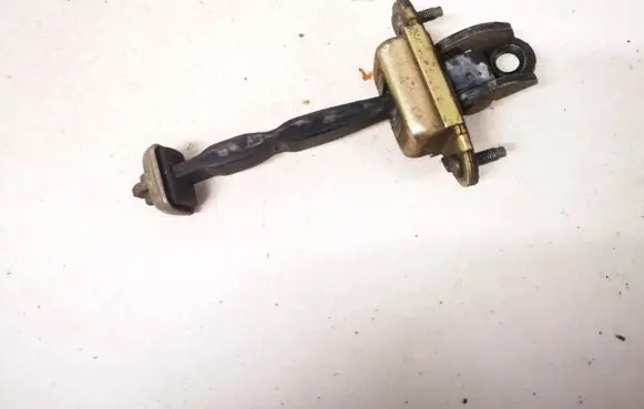 Ford Mondeo Mk III Rear door check strap stopper