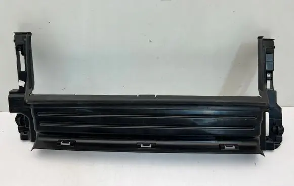 Radiator trim
