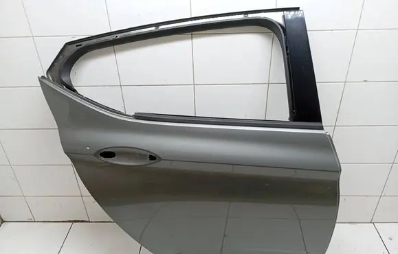 Rear door
