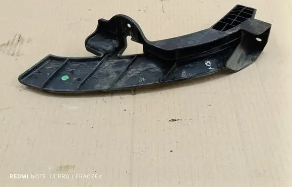 Hyundai i20 (GB IB) Headlight/headlamp mounting bracket 86582-1J500