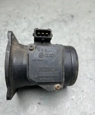 Audi A3 S3 8L Mass air flow meter 058133471