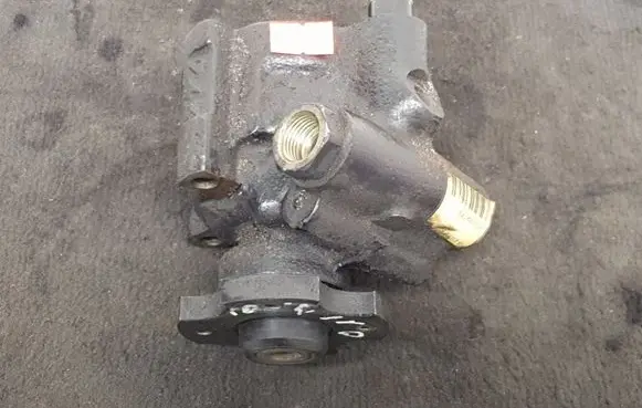 Citroen C5 Power steering pump 9640485880 26090697 26090697PR