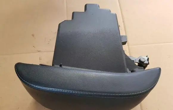 Ford Mondeo MK IV Armrest 